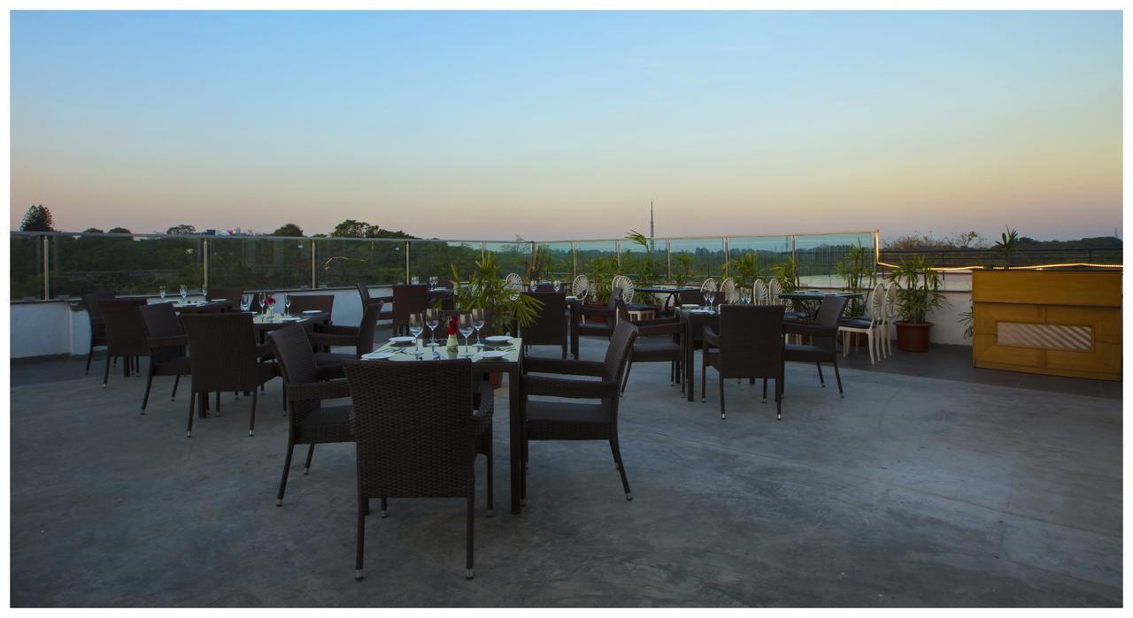 Tulip Inn Bangalore Eksteriør billede