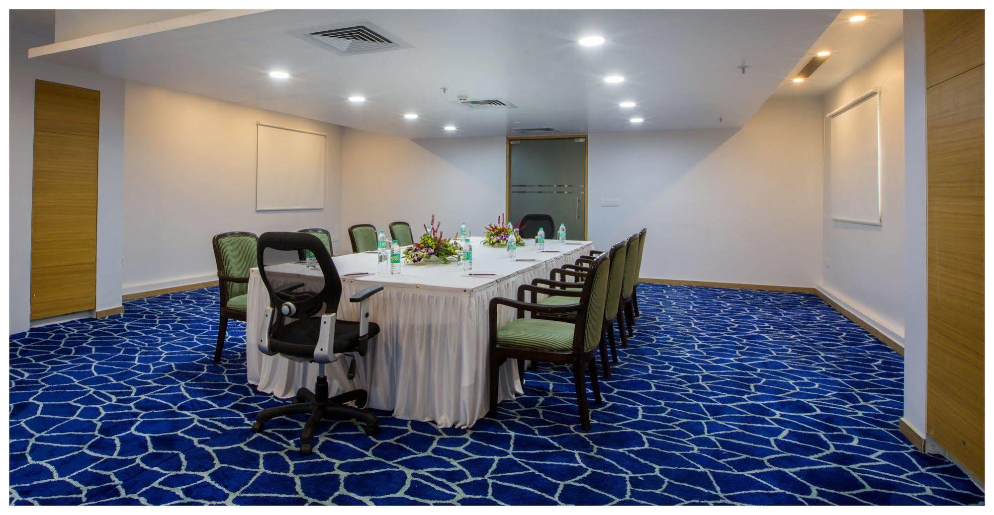 Tulip Inn Bangalore Eksteriør billede